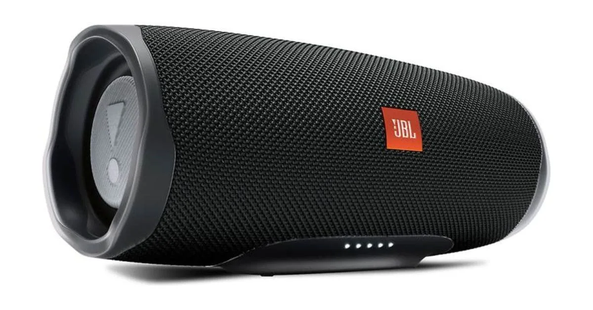 JBL Charge 4 Bluetooth Speaker