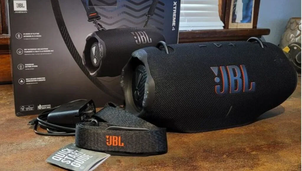 JBL Xtreme 4 Speaker Unboxing
