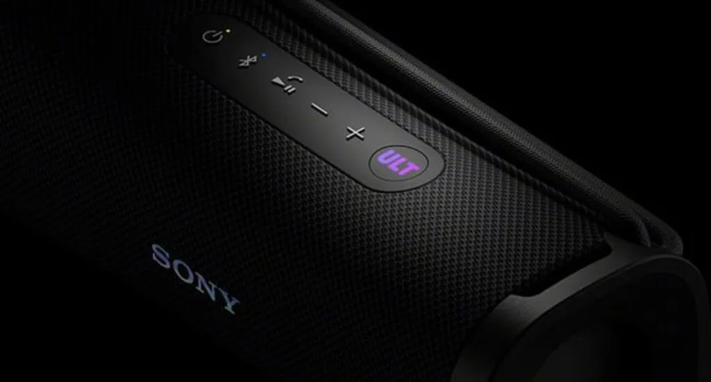 Sony ULT Field 1 Wireless Speaker Controls