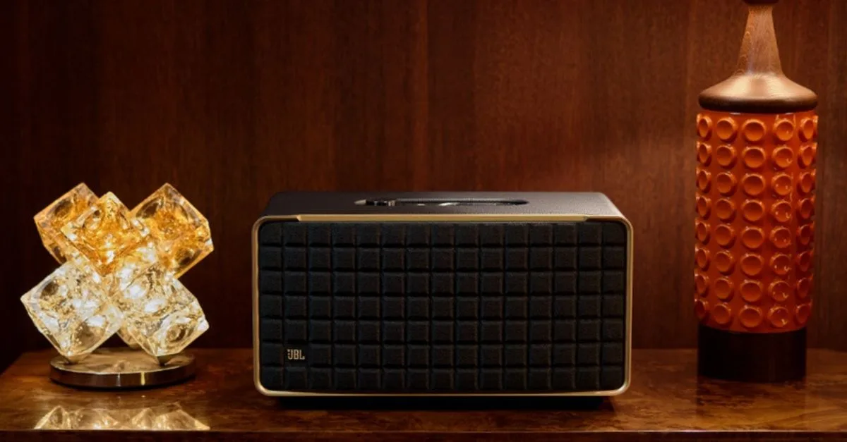 JBL Authentics 500 Speaker