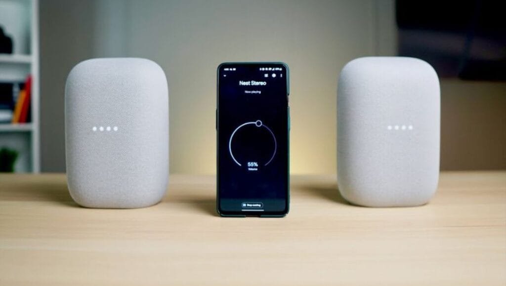 Conectivity of the Speaker